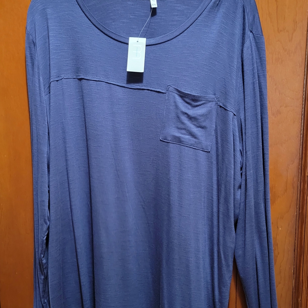 Maurice's XXL Womens LS T-Shirt With Pattern On Back